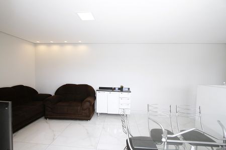 Sala de apartamento à venda com 3 quartos, 76m² em Nova Suíça, Belo Horizonte