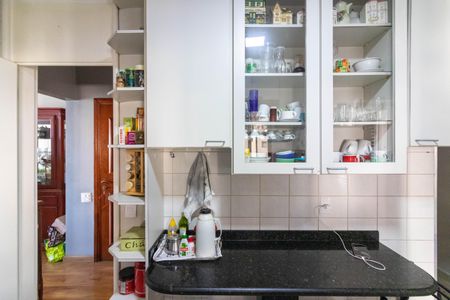 Apartamento à venda com 130m², 3 quartos e 2 vagasCozinha