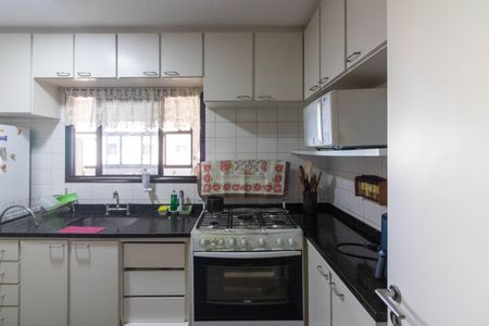 Apartamento à venda com 130m², 3 quartos e 2 vagasCozinha