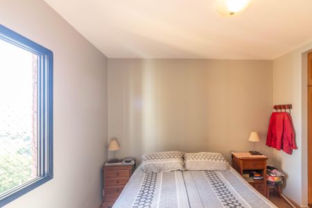 Apartamento à venda com 130m², 3 quartos e 2 vagasSuíte 1