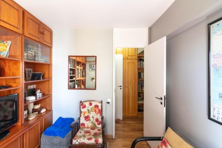 Apartamento à venda com 130m², 3 quartos e 2 vagasQuarto 1