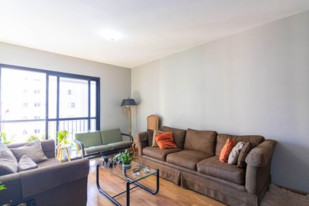 Apartamento à venda com 130m², 3 quartos e 2 vagasSala