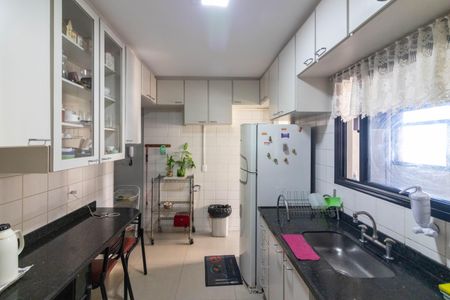 Apartamento à venda com 130m², 3 quartos e 2 vagasCozinha
