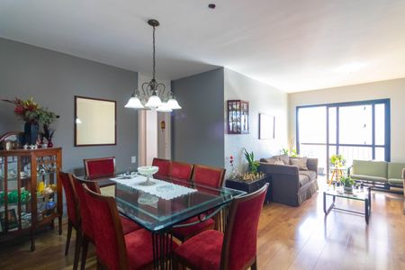 Apartamento à venda com 130m², 3 quartos e 2 vagasSala de Jantar