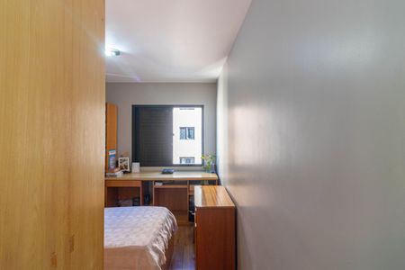 Apartamento à venda com 130m², 3 quartos e 2 vagasQuarto 2