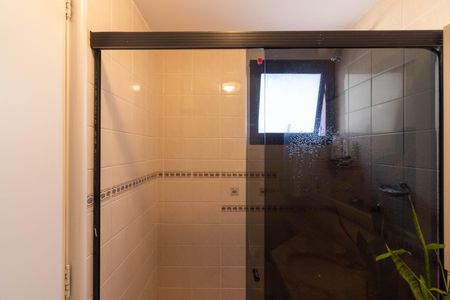 Apartamento à venda com 130m², 3 quartos e 2 vagasBanheiro da Suíte 2