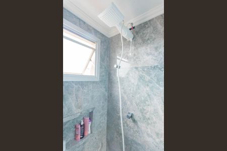 Apartamento à venda com 70m², 2 quartos e 1 vaga Apartamento à venda com 70m², 2 quartos e 1 vagaBanheiro