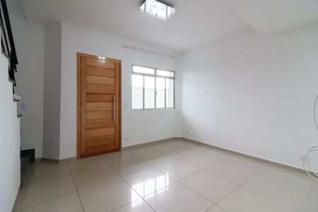 Casa de condomínio para alugar com 131m², 2 quartos e 1 vaga