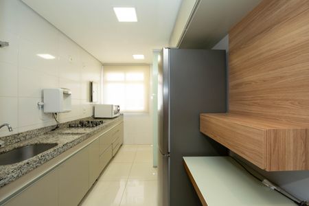 Apartamento à venda com 61m², 2 quartos e 2 vagasCOZINHA