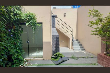 Casa para alugar com 250m², 3 quartos e 2 vagas Casa para alugar com 250m², 3 quartos e 2 vagasChurrasqueira