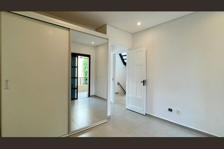 Casa para alugar com 250m², 3 quartos e 2 vagas Casa para alugar com 250m², 3 quartos e 2 vagasSuíte 2