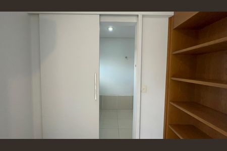 Casa para alugar com 250m², 3 quartos e 2 vagas Casa para alugar com 250m², 3 quartos e 2 vagasSuíte 1