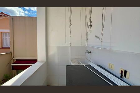 Casa para alugar com 250m², 3 quartos e 2 vagas Casa para alugar com 250m², 3 quartos e 2 vagasÁrea de Serviço