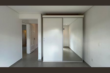 Casa para alugar com 250m², 3 quartos e 2 vagas Casa para alugar com 250m², 3 quartos e 2 vagasSuíte 1