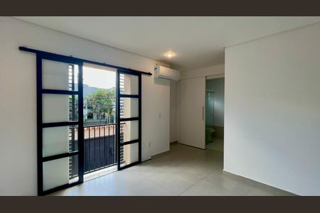 Casa para alugar com 250m², 3 quartos e 2 vagas Casa para alugar com 250m², 3 quartos e 2 vagasSuíte 1