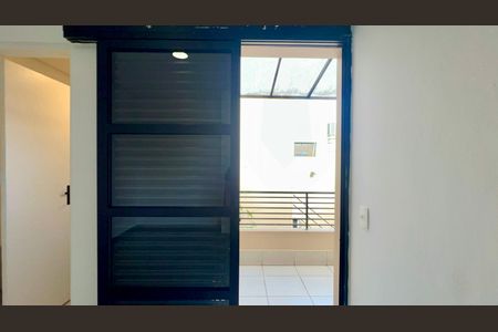 Casa para alugar com 250m², 3 quartos e 2 vagas Casa para alugar com 250m², 3 quartos e 2 vagasTerraço da suite