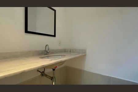 Casa para alugar com 250m², 3 quartos e 2 vagas Casa para alugar com 250m², 3 quartos e 2 vagasBanheiro da Suíte 2