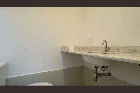 Casa para alugar com 250m², 3 quartos e 2 vagas Casa para alugar com 250m², 3 quartos e 2 vagasBanheiro da Suíte 3