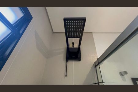 Casa para alugar com 250m², 3 quartos e 2 vagas Casa para alugar com 250m², 3 quartos e 2 vagasBanheiro da Suíte 2