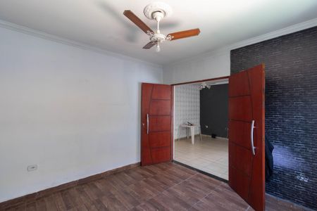 Casa para alugar com 320m², 2 quartos e 7 vagas Casa para alugar com 320m², 2 quartos e 7 vagasQuarto 2