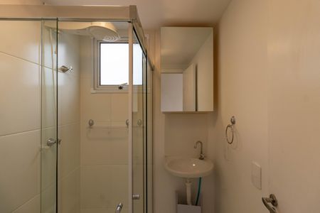 Banheiro de kitnet/studio para alugar com 1 quarto, 19m² em Água Branca, São Paulo