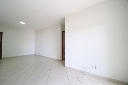 Apartamento para alugar com 110m², 3 quartos e 1 vagaSala