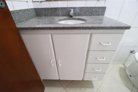 Apartamento para alugar com 110m², 3 quartos e 1 vagaBanheiro do Quarto 3