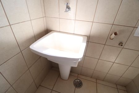Apartamento para alugar com 110m², 3 quartos e 1 vagaÁrea de Serviço