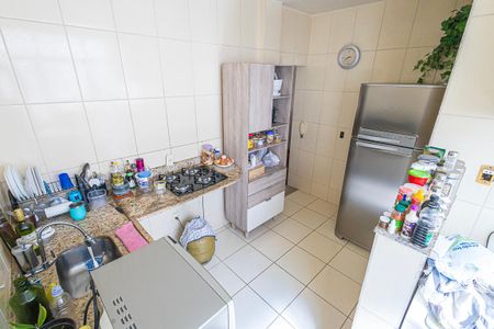 Apartamento à venda com 85m², 3 quartos e 2 vagas Apartamento à venda com 85m², 3 quartos e 2 vagascozinha