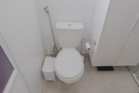 Apartamento à venda com 90m², 2 quartos e 1 vaga Apartamento à venda com 90m², 2 quartos e 1 vagaBanheiro