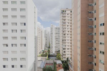 Apartamento à venda com 90m², 2 quartos e 1 vaga Apartamento à venda com 90m², 2 quartos e 1 vagaVista do Quarto 2