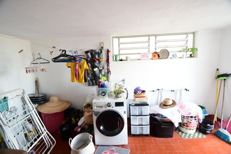 Casa à venda com 238m², 5 quartos e 3 vagasÁrea de Serviço