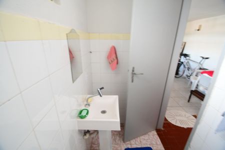 Casa à venda com 238m², 5 quartos e 3 vagasBanheiro de serviço