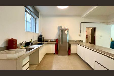 Apartamento à venda com 150m², 1 quarto e sem vagaCozinha