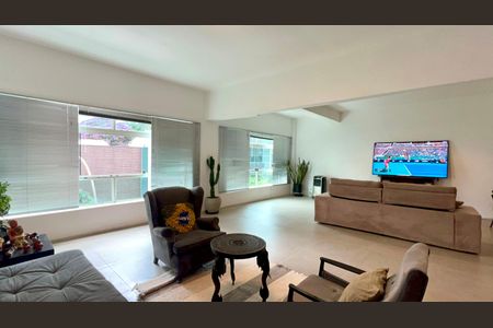 Apartamento à venda com 150m², 1 quarto e sem vagaSala