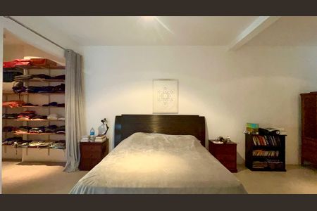 Apartamento à venda com 150m², 1 quarto e sem vagaSuite