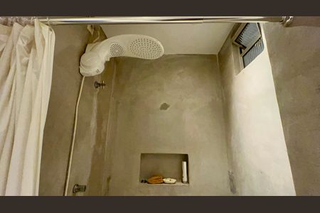 Apartamento à venda com 150m², 1 quarto e sem vagaBanheiro da Suíte