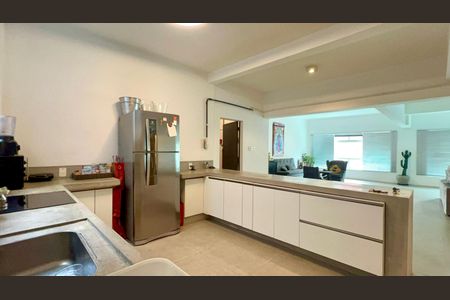 Apartamento à venda com 150m², 1 quarto e sem vagaCozinha