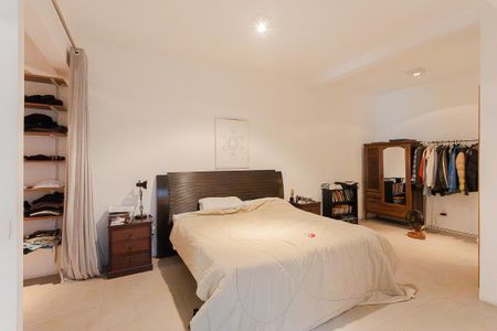 Apartamento à venda com 150m², 1 quarto e sem vagaSuíte