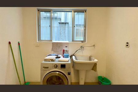 Apartamento à venda com 150m², 1 quarto e sem vagaÁrea de Serviço