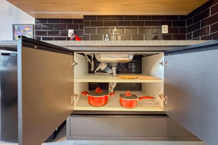 Studio para alugar com 26m², 1 quarto e sem vagaCozinha - Armários