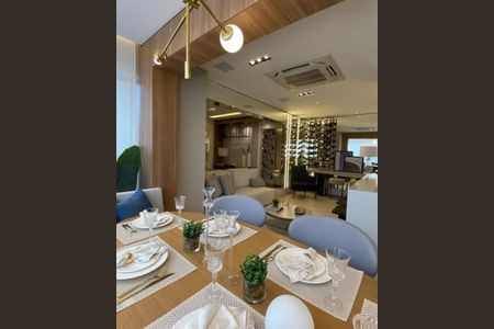 Sala de apartamento à venda com 3 quartos, 81m² em Aldeia, Barueri