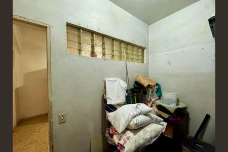 Casa à venda com 279m², 4 quartos e 3 vagas Casa à venda com 279m², 4 quartos e 3 vagasDespensa