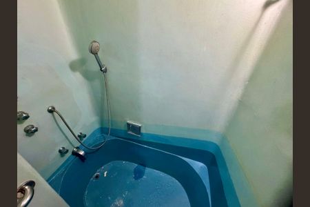 Casa à venda com 279m², 4 quartos e 3 vagas Casa à venda com 279m², 4 quartos e 3 vagasBanheiro 3