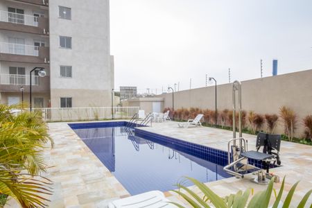 Apartamento para alugar com 47m², 2 quartos e 1 vaga Apartamento para alugar com 47m², 2 quartos e 1 vagaÁrea comum - Piscina