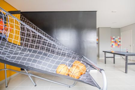 Apartamento para alugar com 47m², 2 quartos e 1 vaga Apartamento para alugar com 47m², 2 quartos e 1 vagaSala de Jogos