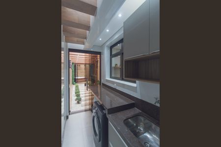 Apartamento à venda com 180m², 3 quartos e 3 vagas Apartamento à venda com 180m², 3 quartos e 3 vagasÁrea de Serviço