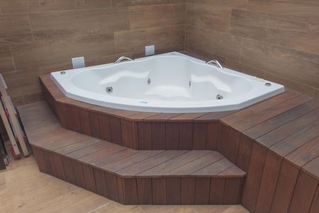 Apartamento à venda com 180m², 3 quartos e 3 vagas Apartamento à venda com 180m², 3 quartos e 3 vagasÁrea Gourmet