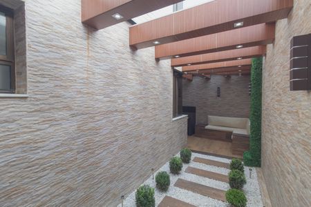 Apartamento à venda com 180m², 3 quartos e 3 vagas Apartamento à venda com 180m², 3 quartos e 3 vagasÁrea Privativa