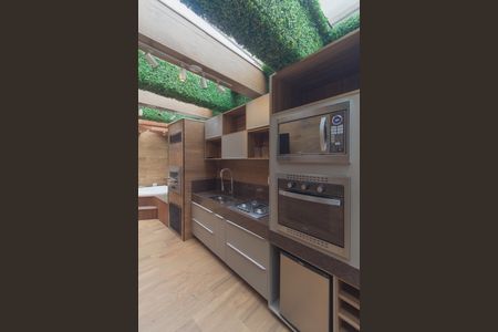 Apartamento à venda com 180m², 3 quartos e 3 vagas Apartamento à venda com 180m², 3 quartos e 3 vagasÁrea Gourmet